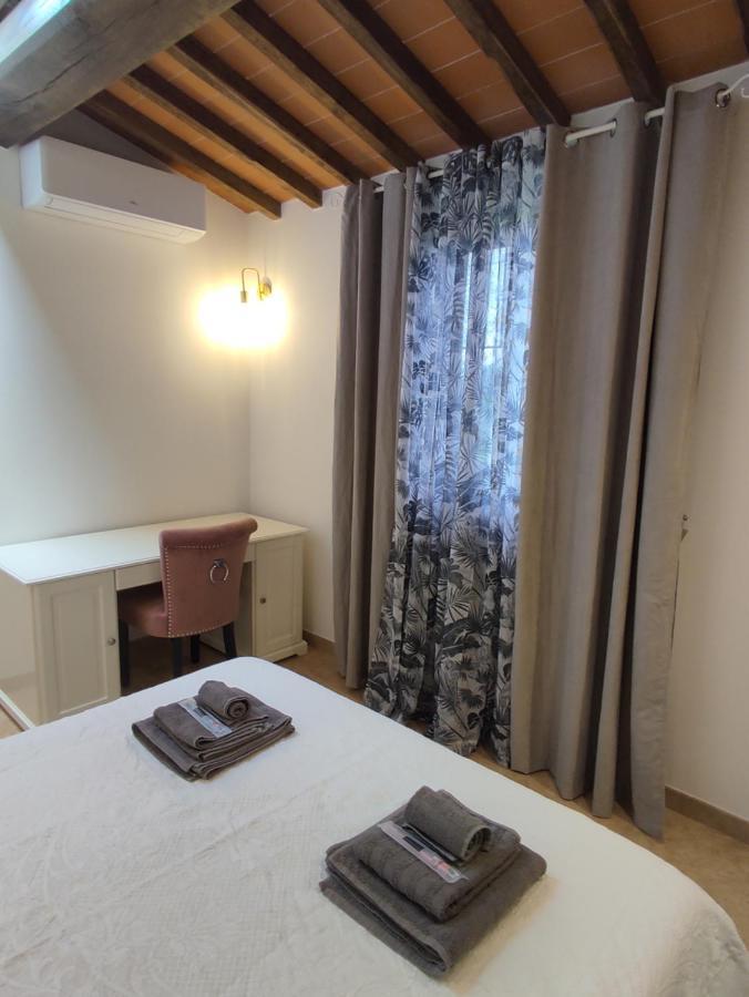 Country Chic Pistoia-Casa In Campagna Giardino, Parking Exterior foto
